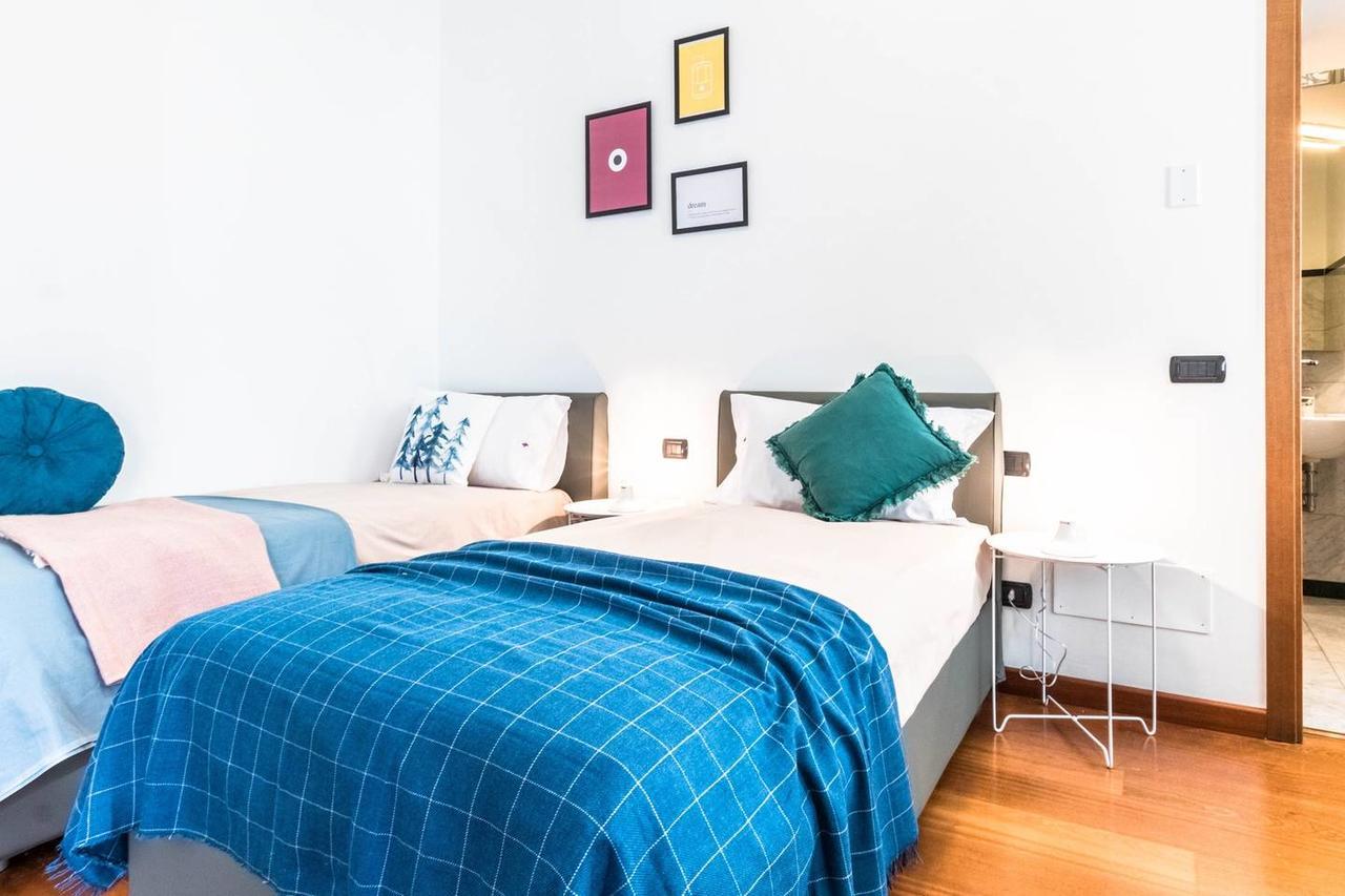 Ferienwohnung Hintown Duomo Via Baracchini Mailand Exterior foto