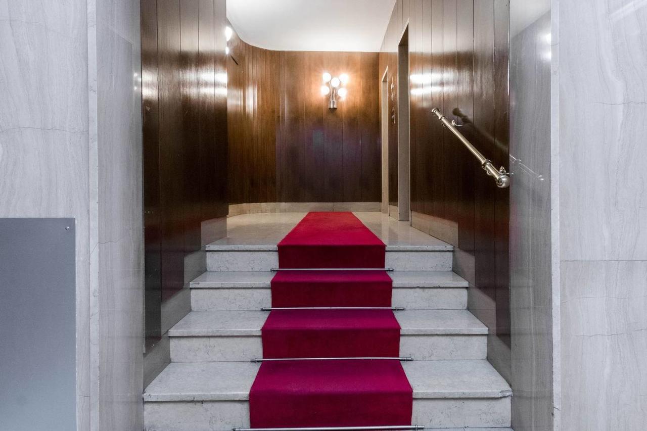 Ferienwohnung Hintown Duomo Via Baracchini Mailand Exterior foto